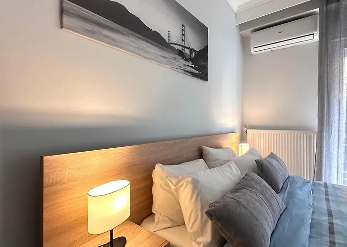 Anemome Deluxe Apartment